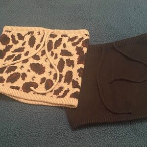 Vince Camuto Leopard Print and Black Knit Neck Warmers